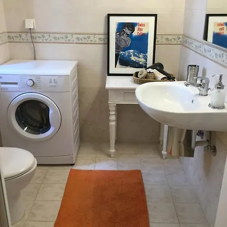 Design & Comfy Apt In アパート *
